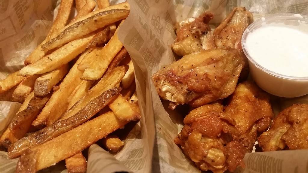 Wingstop | restaurant | 229 E Altamonte Dr #1120, Altamonte Springs, FL 32701, USA | 4073399464 OR +1 407-339-9464