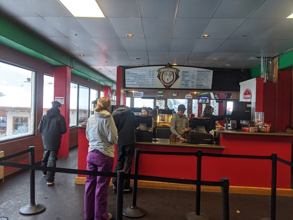 Pacific Crest Lodge | restaurant | Summit Stevens Pass, U.S. Hwy 2, Skykomish, WA 98288, USA | 2068124510 OR +1 206-812-4510