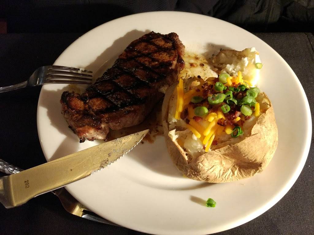 LongHorn Steakhouse | meal takeaway | 1470 E Touhy Ave, Des Plaines, IL 60016, USA | 8473919860 OR +1 847-391-9860