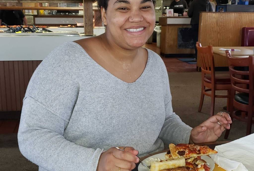 Pizza Hut | meal delivery | 2423 W Central Ave, El Dorado, KS 67042, USA | 3163212340 OR +1 316-321-2340