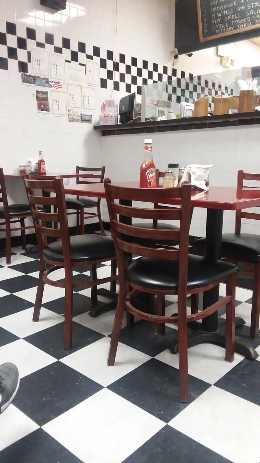 Olees Master Pizza | restaurant | 222 Main St, Farmington, CT 06032, USA | 8606779099 OR +1 860-677-9099