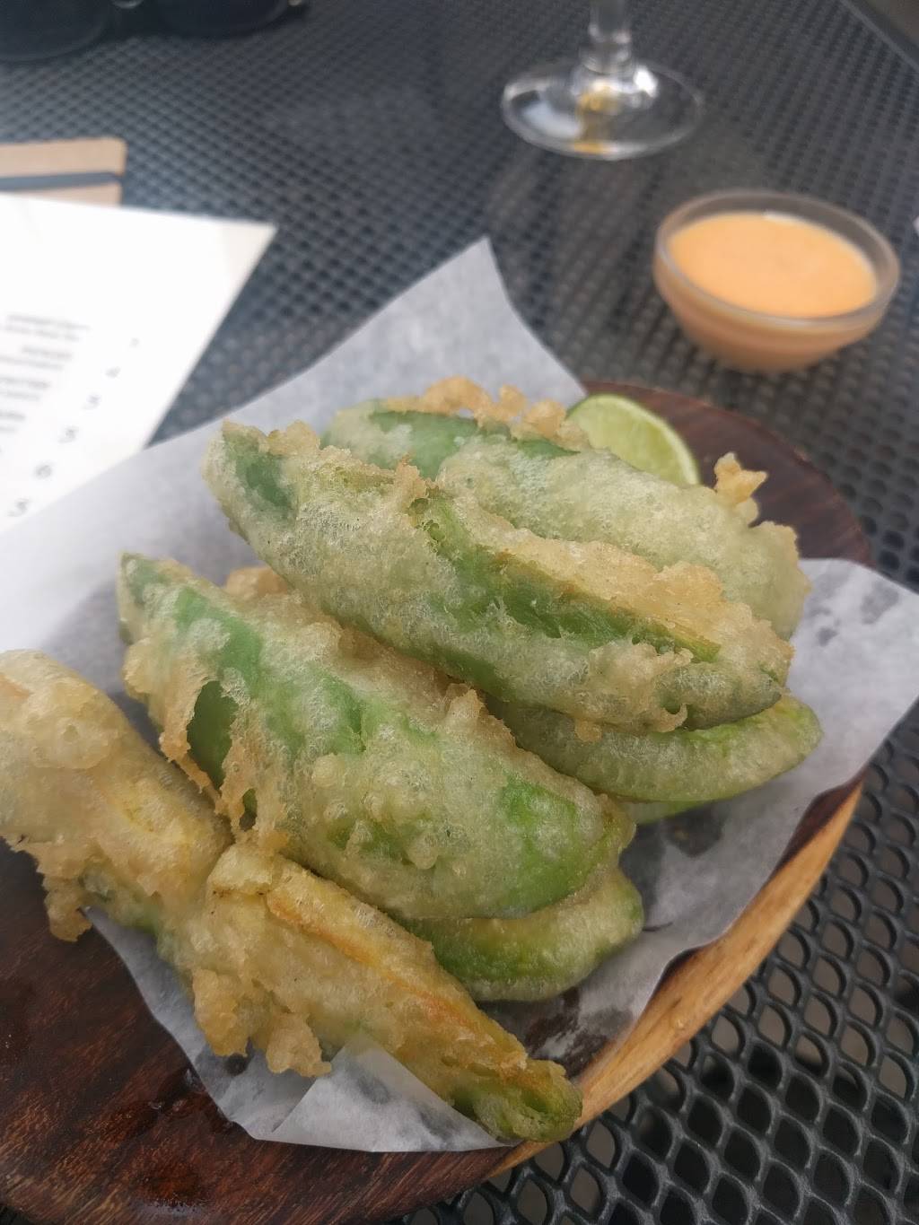 Silli Kori Restaurant | restaurant | 2053 W Division St, Chicago, IL 60622, USA | 7733845352 OR +1 773-384-5352