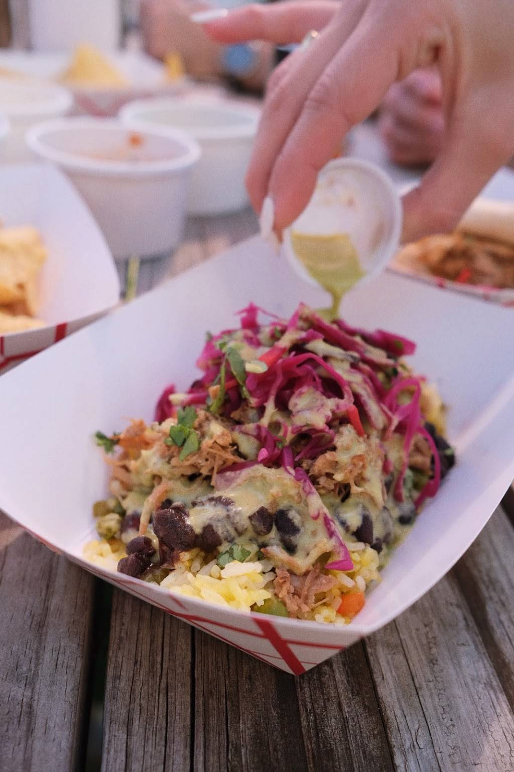 Mojo Food Truck ATX | restaurant | 2400 Patterson Industrial Dr, Austin, TX 78660, USA | 5129104099 OR +1 512-910-4099