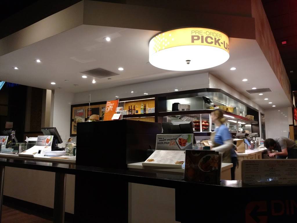 Veggie Grill | restaurant | 3825 Thousand Oaks Blvd, Westlake Village, CA 91362, USA | 8053799304 OR +1 805-379-9304