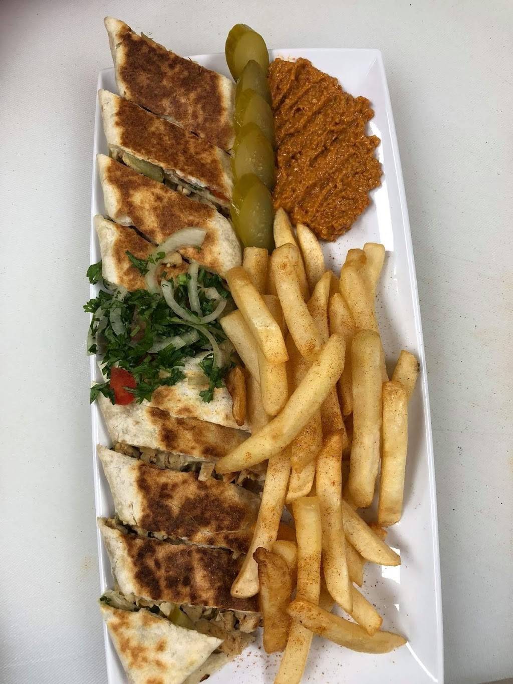 University Restaurant (Halal) | restaurant | 059/0104/0/0000, West Haven, CT 06516, USA | 4752014273 OR +1 475-201-4273