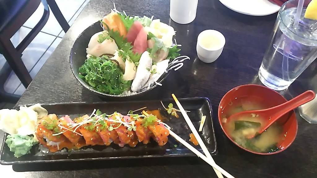 Koyama Sushi | restaurant | 8201 Golf Course Rd NW b2, Albuquerque, NM 87120, USA | 5058986666 OR +1 505-898-6666