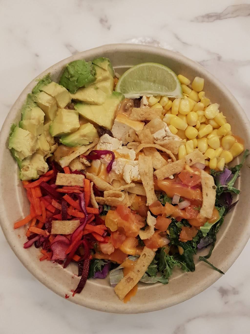 Freshii | restaurant | 106-1 Rossland Rd E, Ajax, ON L1Z 0T4, Canada | 2895390262 OR +1 289-539-0262