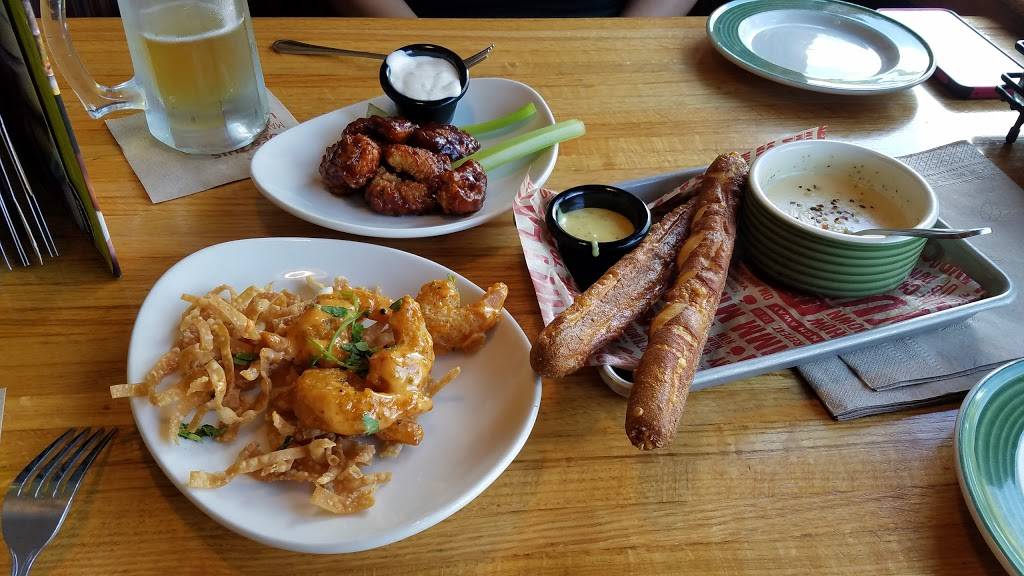 Applebees Grill + Bar | restaurant | 6706 Forest Hill Blvd, Greenacres, FL 33413, USA | 5616416332 OR +1 561-641-6332