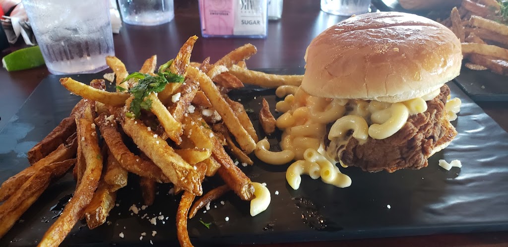 Frankie Flavs Craft Burger House | restaurant | 711 N 77 Sunshine Strip, Harlingen, TX 78550, USA | 9562305050 OR +1 956-230-5050