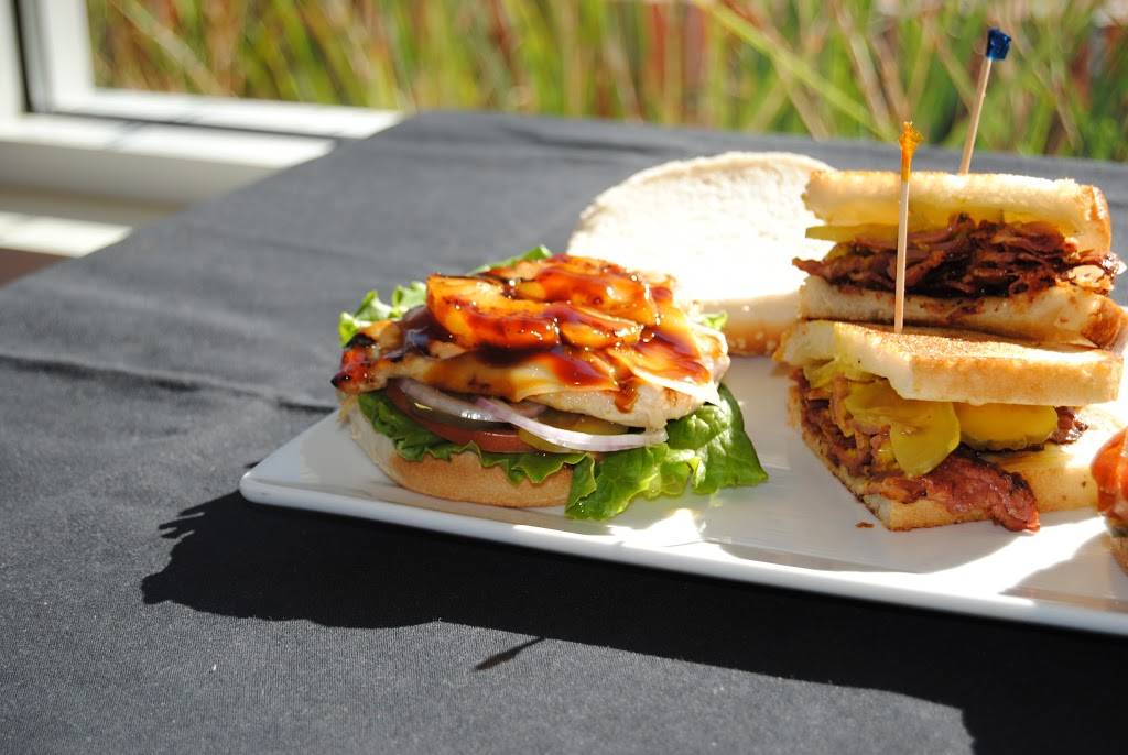 The Outpost Grill | restaurant | 6049 E 7th St, Long Beach, CA 90840, USA | 5629857734 OR +1 562-985-7734