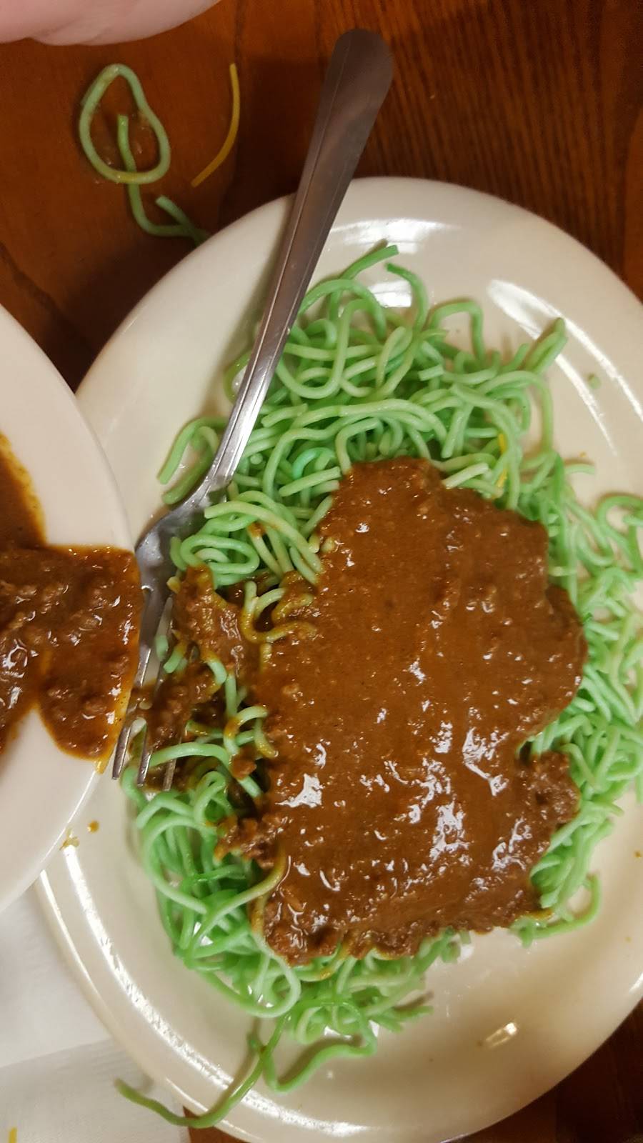 Skyline Chili | restaurant | 553 W Plane St, Bethel, OH 45106, USA | 5137343334 OR +1 513-734-3334