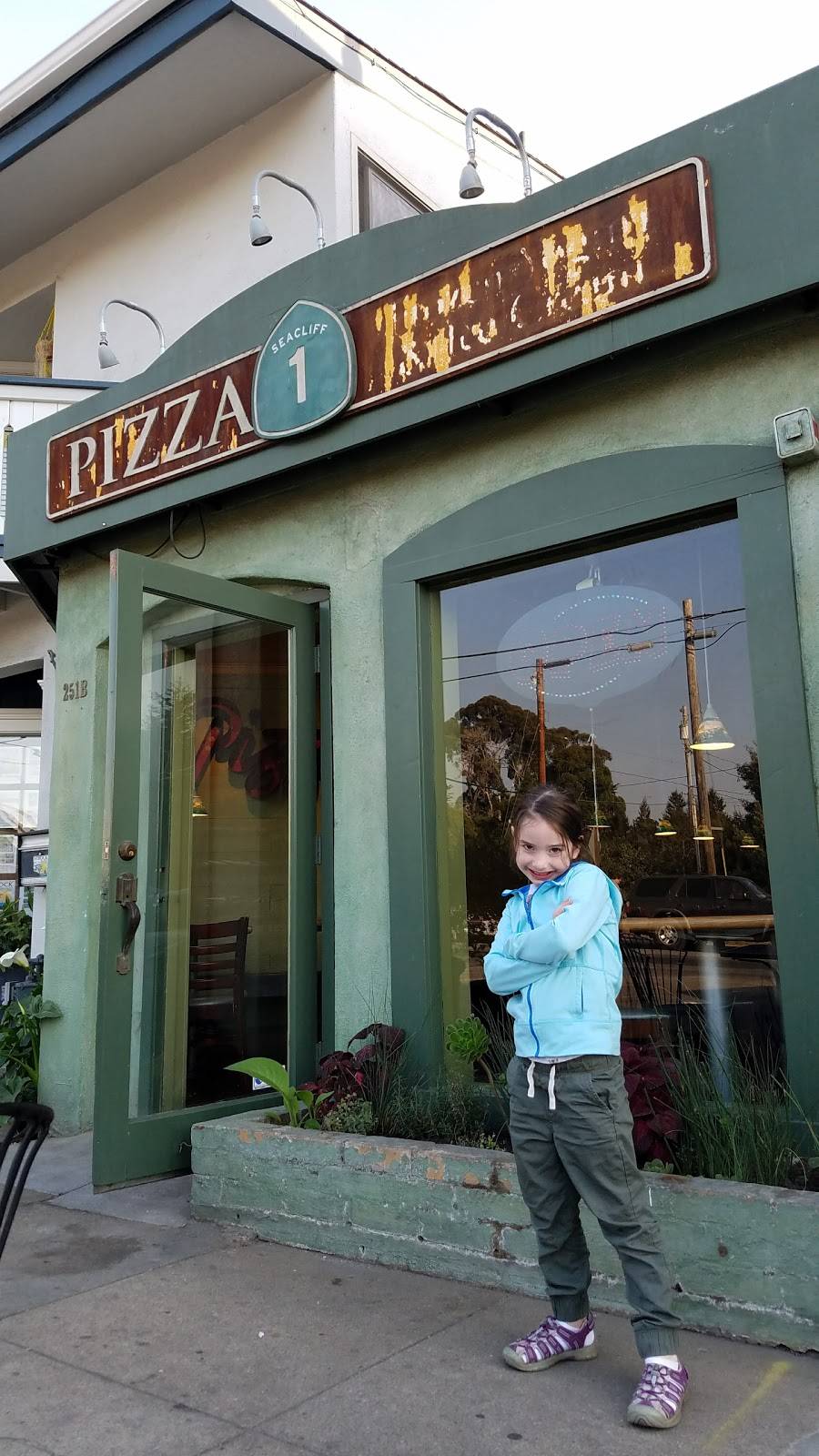 Pizza 1 | restaurant | 253 Center Ave, Aptos, CA 95003, USA | 8316841110 OR +1 831-684-1110
