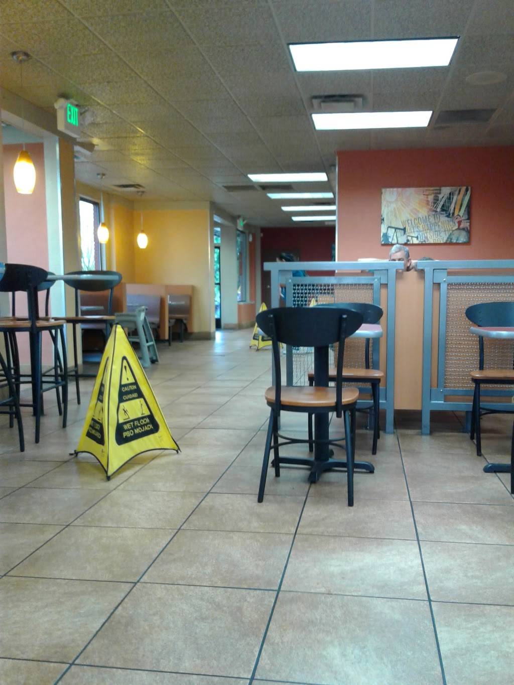 Jack in the Box | restaurant | 1800 McHenry Ave, Modesto, CA 95350, USA | 2095762486 OR +1 209-576-2486