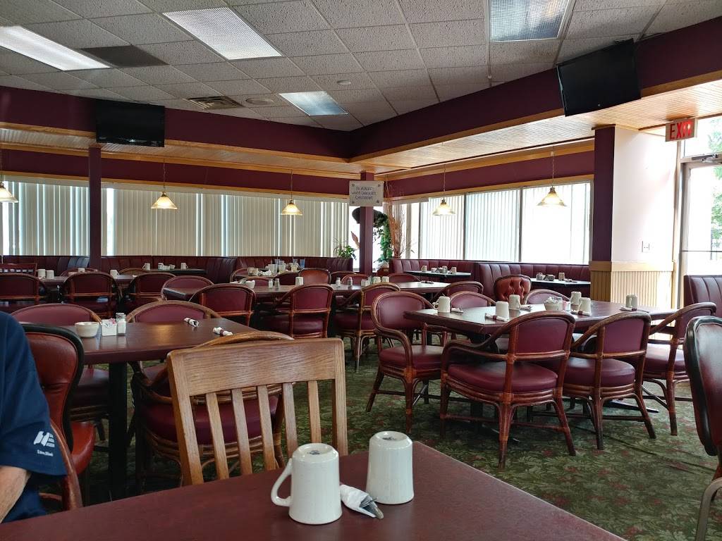Spring Garden Family Restaurant | restaurant | 520 Springdale St, Mt Horeb, WI 53572, USA | 6084377470 OR +1 608-437-7470