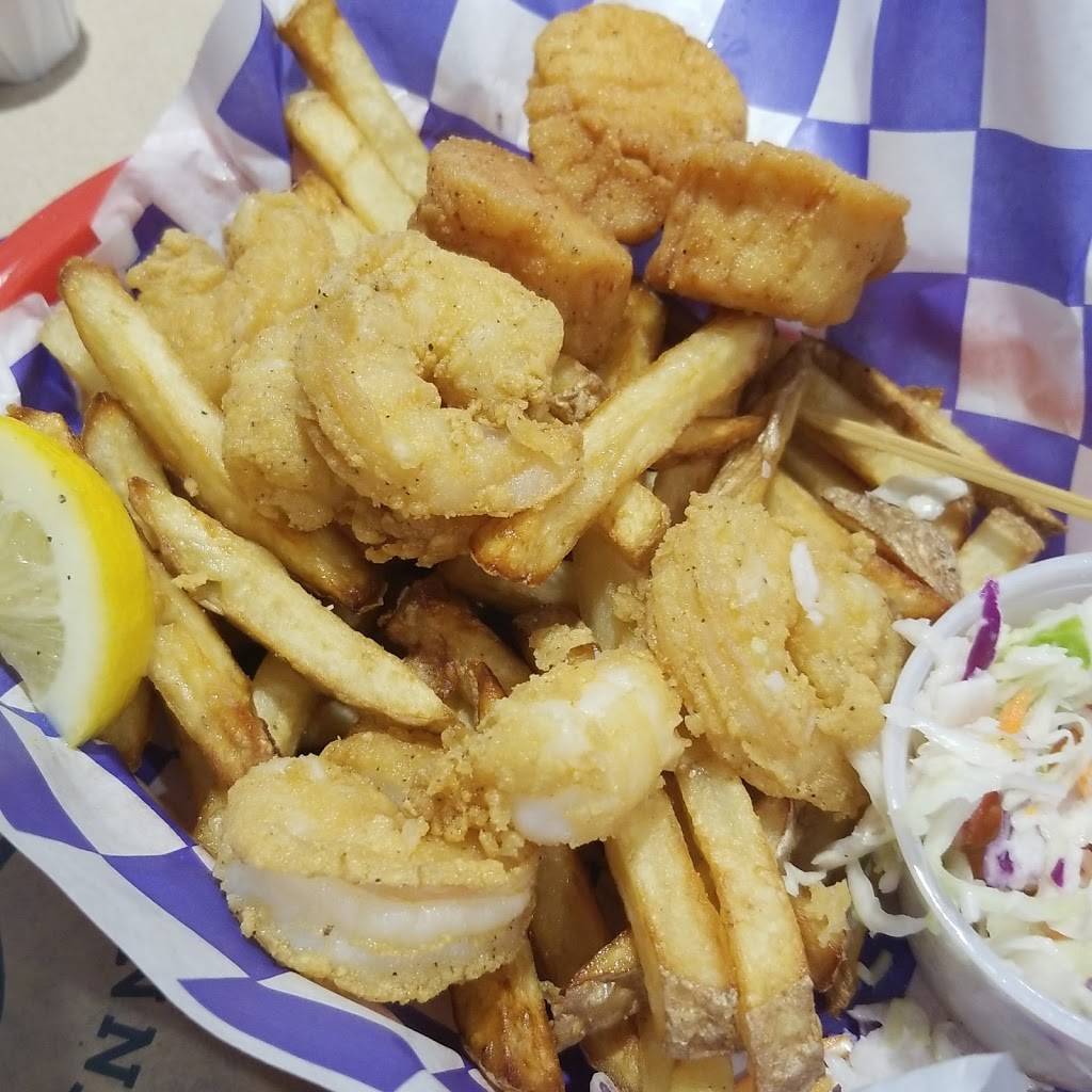Spinnakers Seafood Restaurant | restaurant | 31270_00105-021, Wells, ME 04090, USA | 2072169291 OR +1 207-216-9291