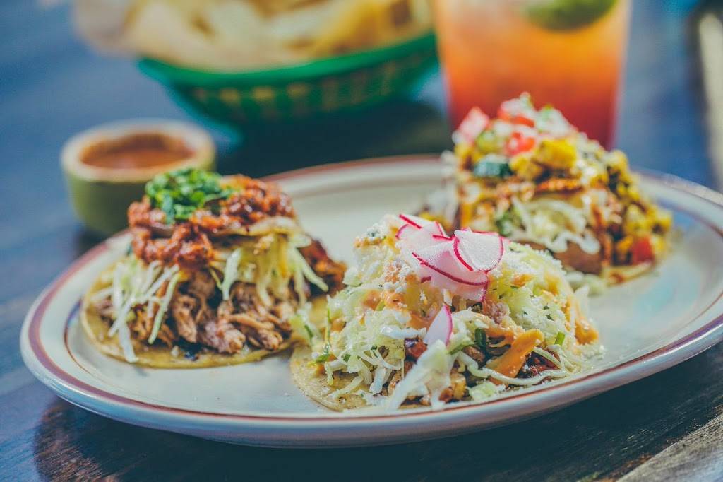 Los Chingones | restaurant | 2463 Larimer St, Denver, CO 80205, USA | 3032950686 OR +1 303-295-0686