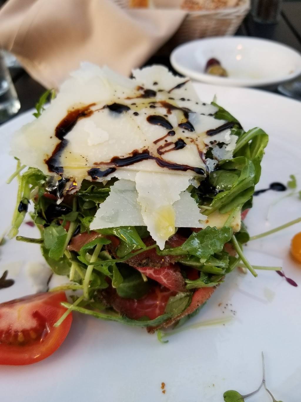 Nando Milano | restaurant | 204 N Neil St, Champaign, IL 61820, USA | 2179541439 OR +1 217-954-1439