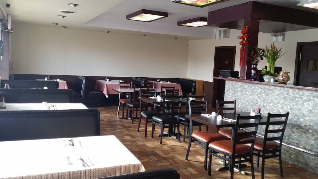 New Beijing Chinese Restaurant | restaurant | 610 Roosevelt Rd, Glen Ellyn, IL 60137, USA | 6304691535 OR +1 630-469-1535