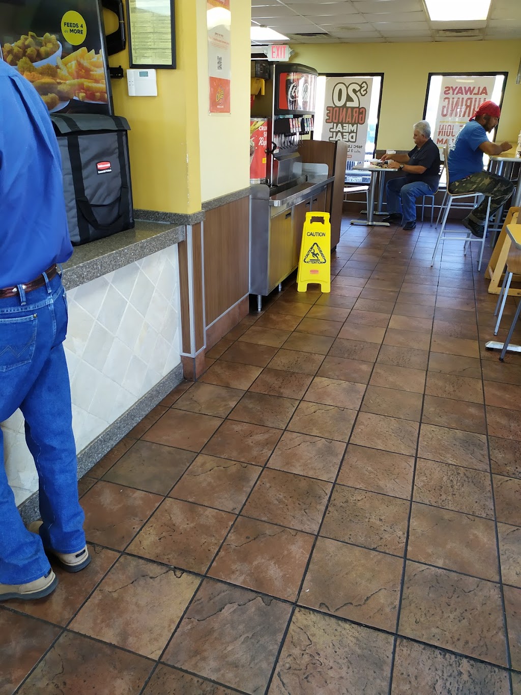 Churchs Texas Chicken | restaurant | 1714 S 77 Sunshine Strip, Harlingen, TX 78550, USA | 9564231203 OR +1 956-423-1203