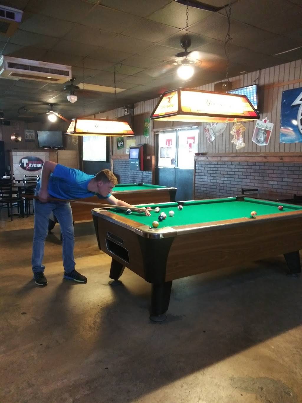 Twisted Tavern | restaurant | 4450 Nelson Brogdon Blvd, Buford, GA 30518, USA | 6787140302 OR +1 678-714-0302