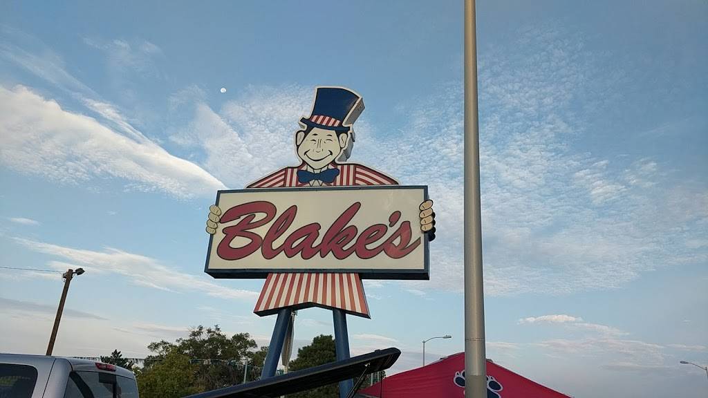 Blakes Lotaburger | restaurant | 9800 Central Ave SE, Albuquerque, NM 87123, USA | 5052920776 OR +1 505-292-0776