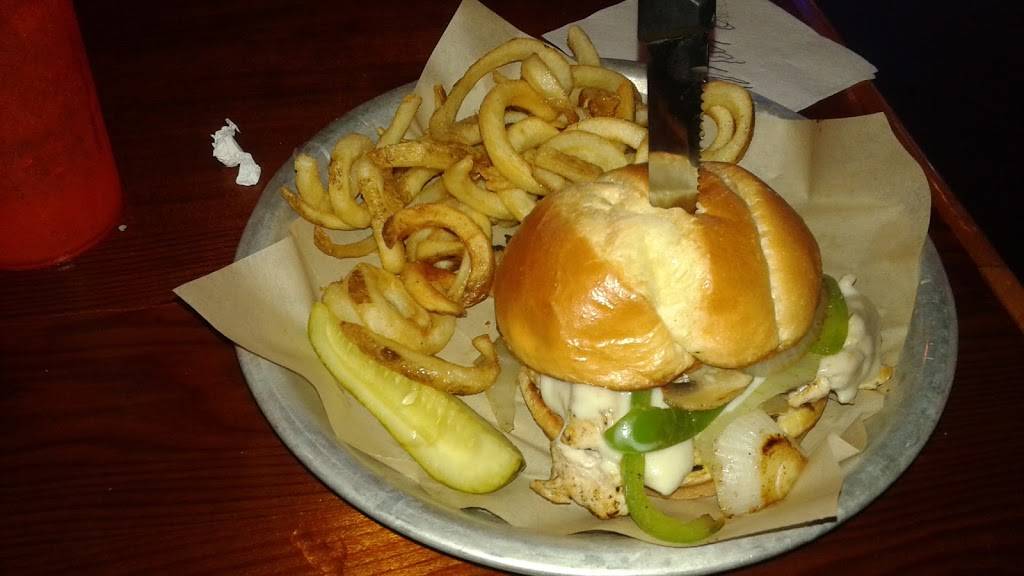 Hooters | restaurant | 4208 Rosedale Hwy, Bakersfield, CA 93308, USA | 6616349464 OR +1 661-634-9464