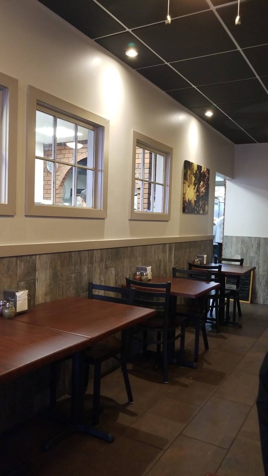 Midland Ave Pizzeria | restaurant | 853 Midland Ave, Yonkers, NY 10704, USA | 9149688068 OR +1 914-968-8068