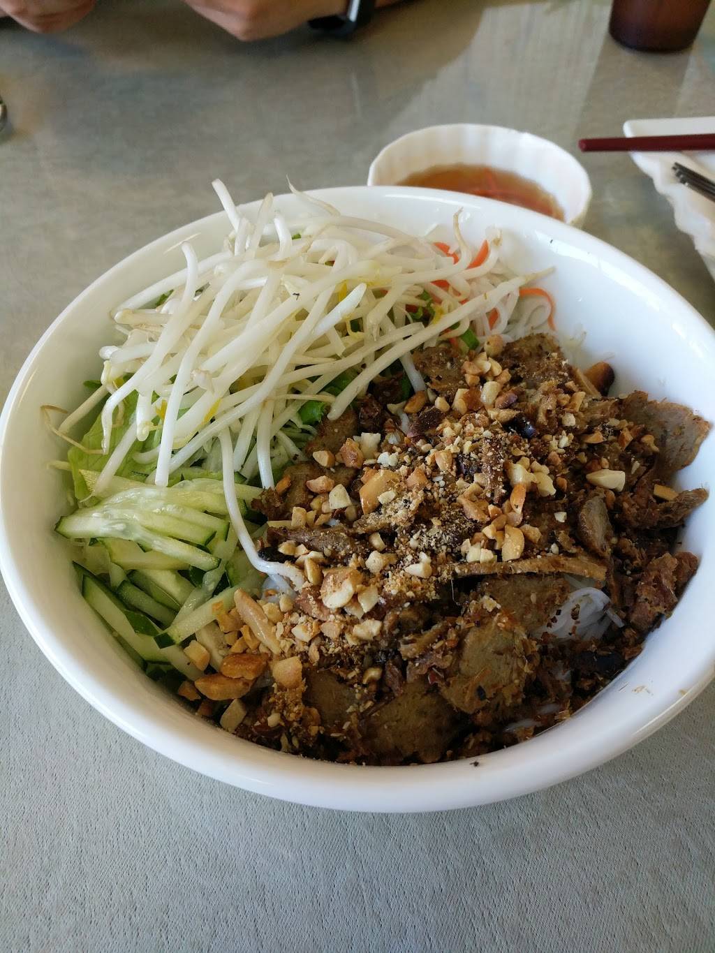 Bodhi Bowl | restaurant | 6511 Savings Pl, Sacramento, CA 95828, USA | 9164284160 OR +1 916-428-4160