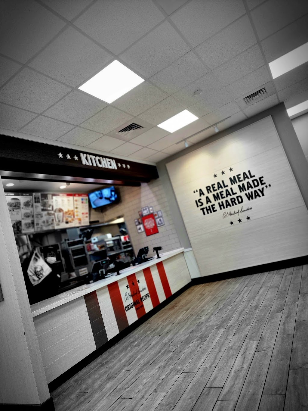 KFC | restaurant | 900 S Kings Hwy, Myrtle Beach, SC 29577, USA | 8548549827 OR +1 854-854-9827