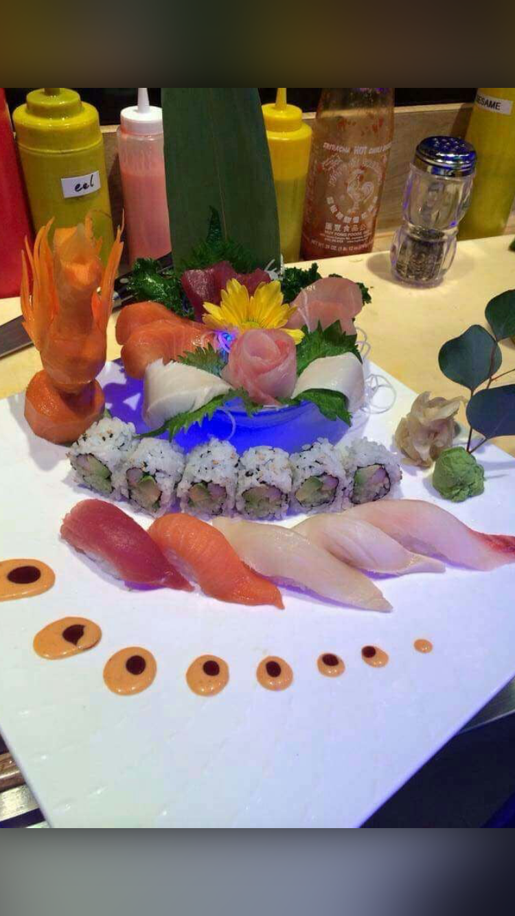 Kiku Sushi | restaurant | 361 7th Ave, Brooklyn, NY 11215, USA | 7184992288 OR +1 718-499-2288