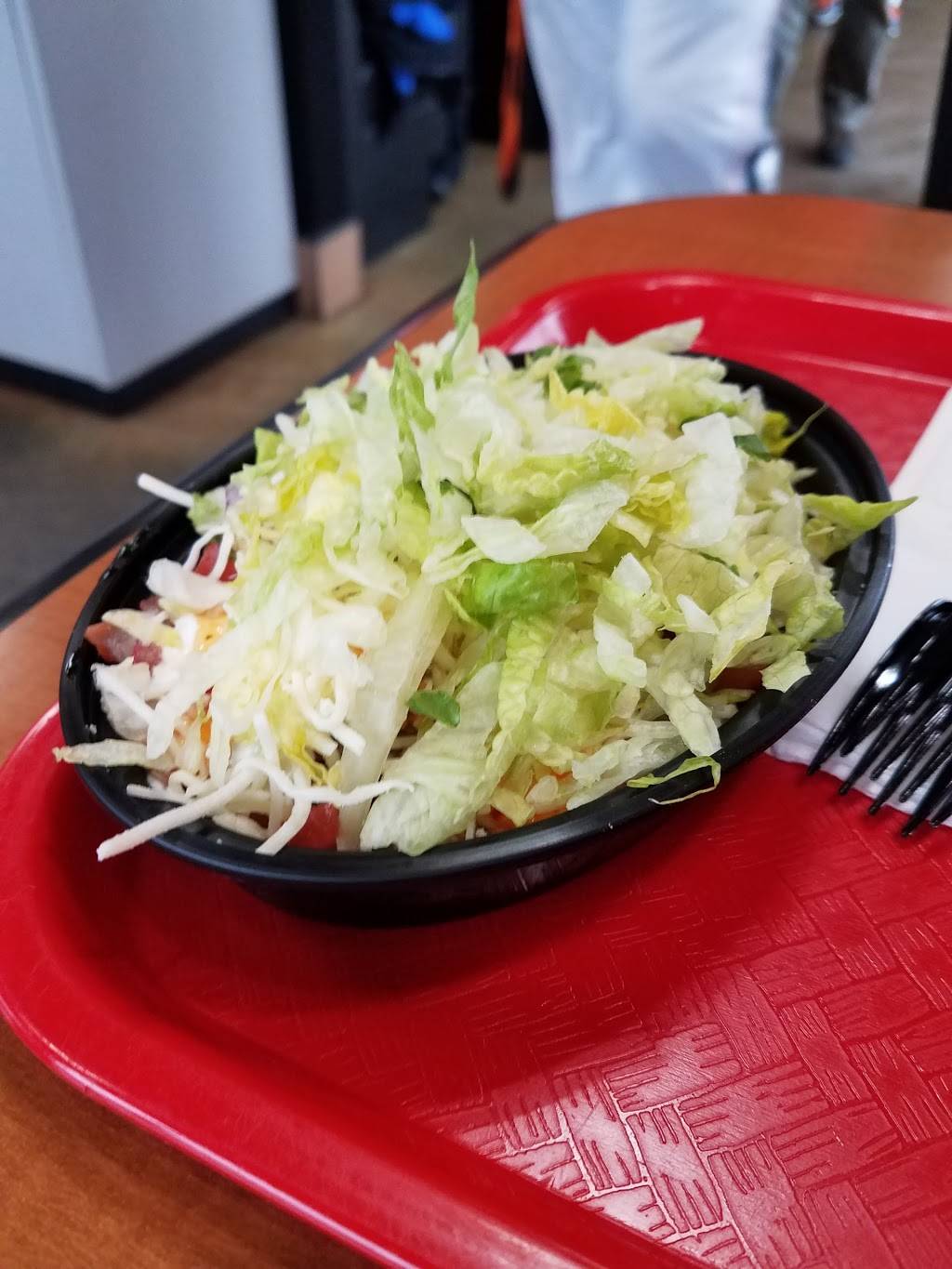 Hot Head Burritos | restaurant | 5655 Youngstown Warren Rd, Niles, OH 44446, USA | 3305058188 OR +1 330-505-8188