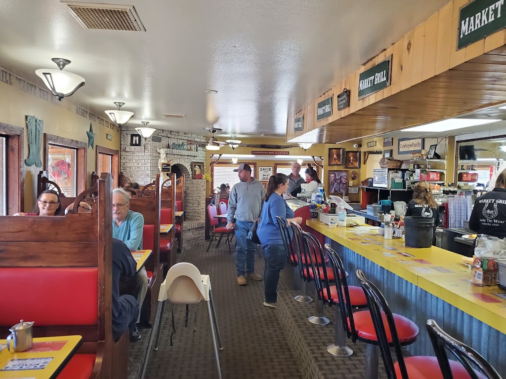 Market Grill | restaurant | 2290 W 400 N, Cedar City, UT 84720, USA | 4355869325 OR +1 435-586-9325