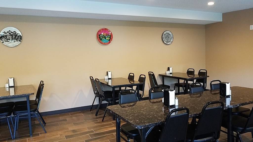 Tacos El Rio | restaurant | 6070 E, IL-17, Kankakee, IL 60901, USA | 8156143332 OR +1 815-614-3332