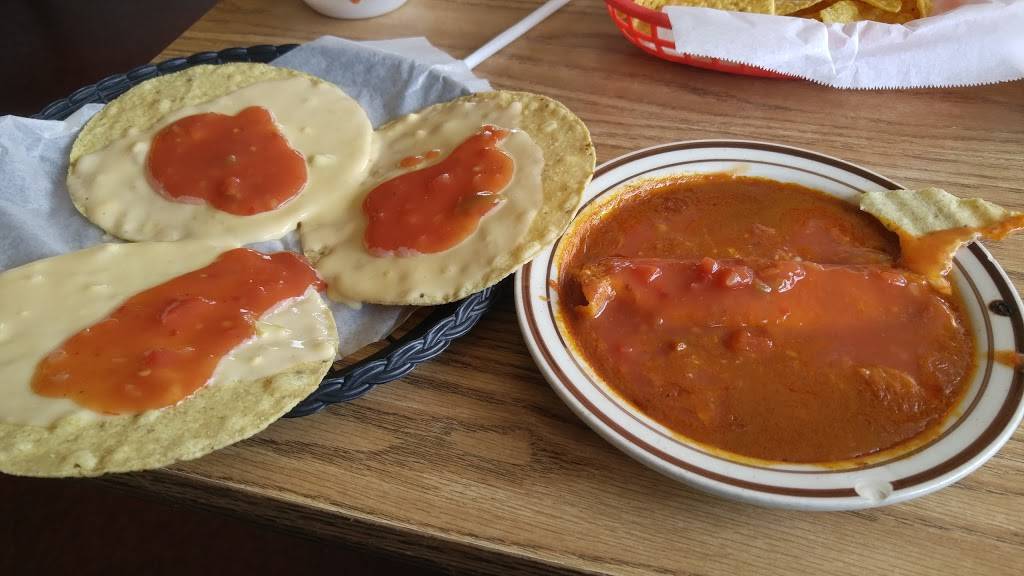 Taco House | restaurant | 581 S Federal Blvd, Denver, CO 80219, USA | 3039363633 OR +1 303-936-3633