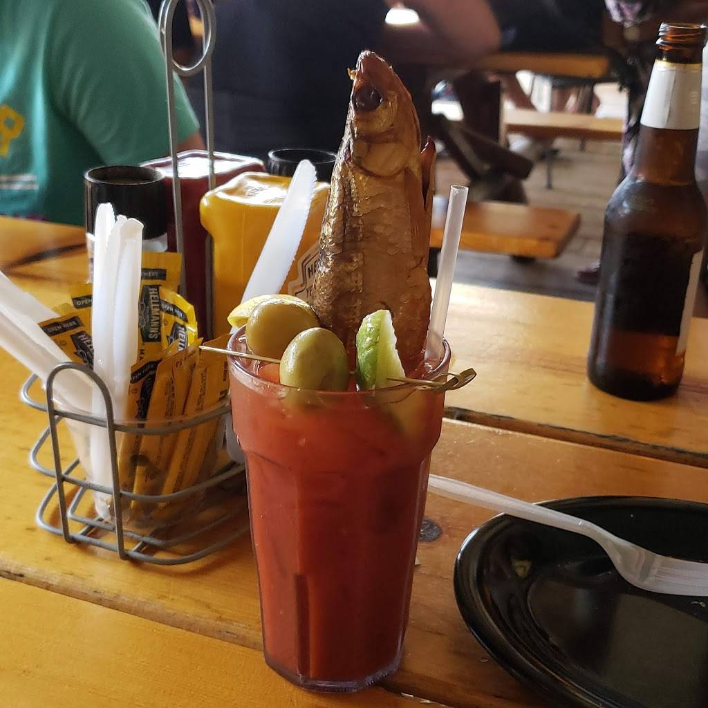 The Cove | restaurant | 111 W River St, Leland, MI 49654, USA | 2312569834 OR +1 231-256-9834