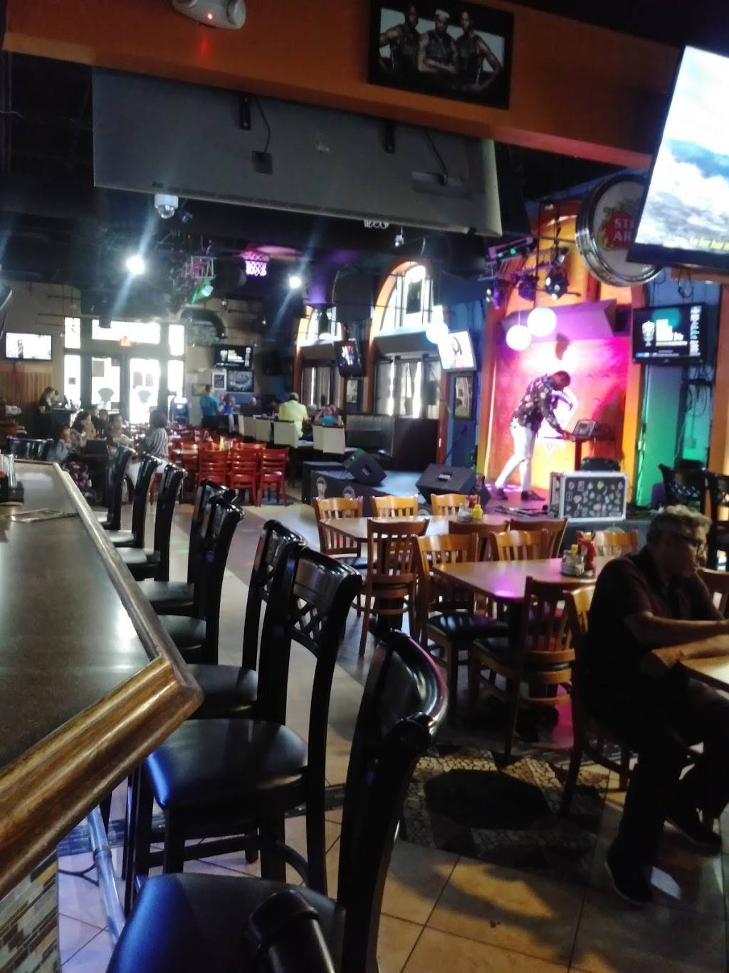 Juana | restaurant | 11606 City Hall Promenade, Miramar, FL 33025, USA | 9543999646 OR +1 954-399-9646