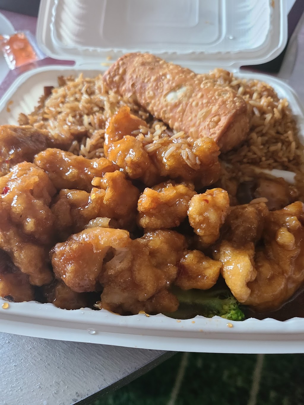 China Wok | restaurant | 571 Broadway, Bangor, ME 04401, USA | 2079913838 OR +1 207-991-3838