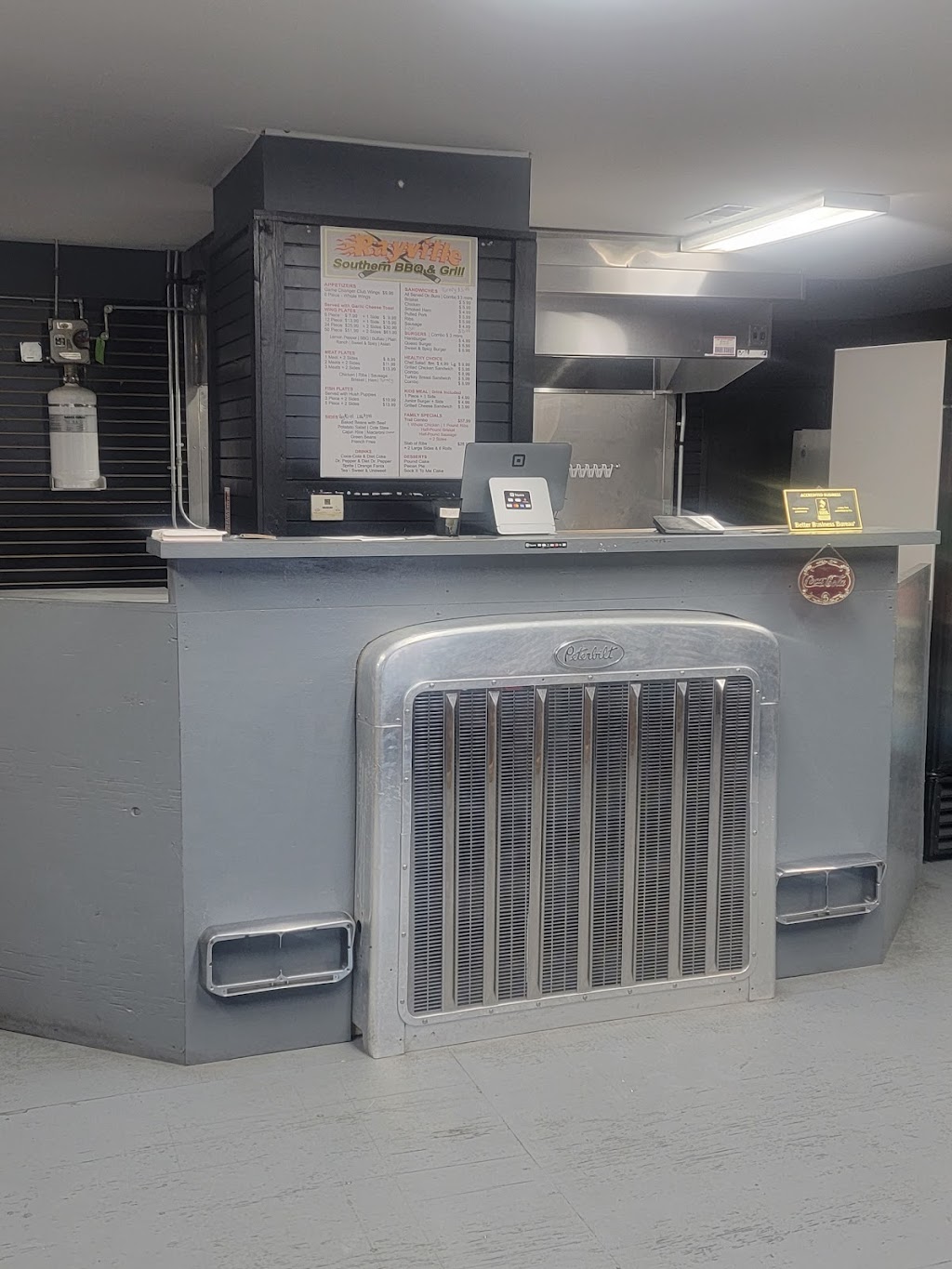 Rayville Southern BBQ & Grill | restaurant | 122 Grimshaw St, Rayville, LA 71269, USA | 3183344741 OR +1 318-334-4741