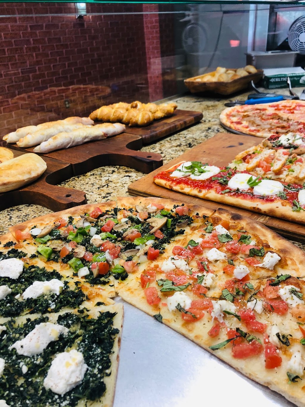 Las Olas Pizza Company | restaurant | 21 W Las Olas Blvd, Fort Lauderdale, FL 33301, USA | 9545242750 OR +1 954-524-2750