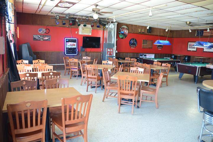 The Outpost Bar & Grill | night club | 2505 Mt Pleasant St, Burlington, IA 52601, USA | 3192092088 OR +1 319-209-2088