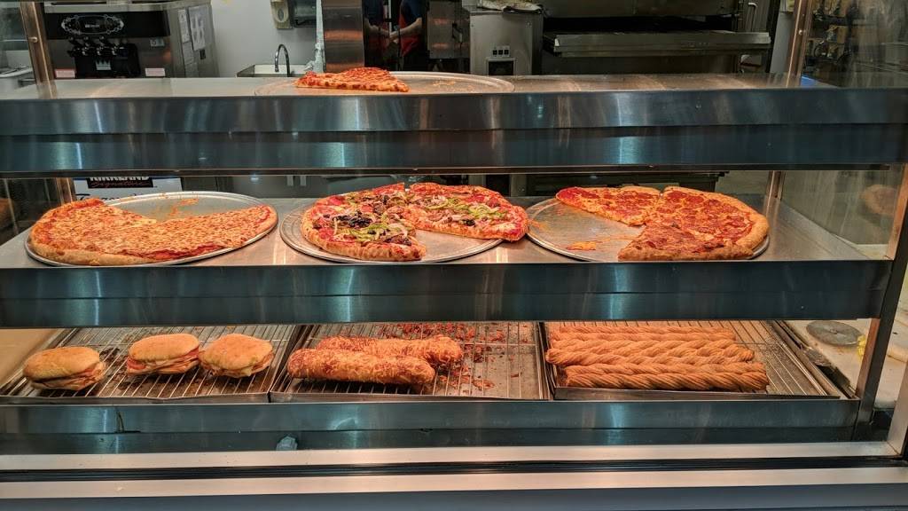 Costco Food Court | meal takeaway | 18 U.S. 9, Morganville, NJ 07751, USA | 7326174340 OR +1 732-617-4340