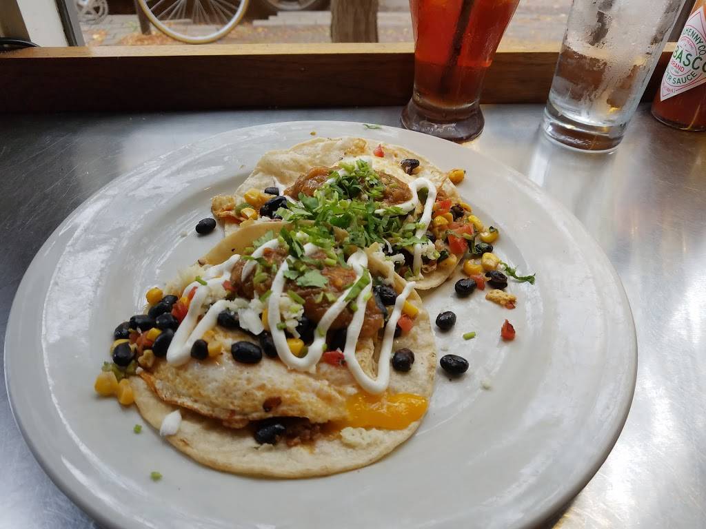 Philco Bar + Diner | restaurant | 747 N High St, Columbus, OH 43215, USA | 6142999933 OR +1 614-299-9933