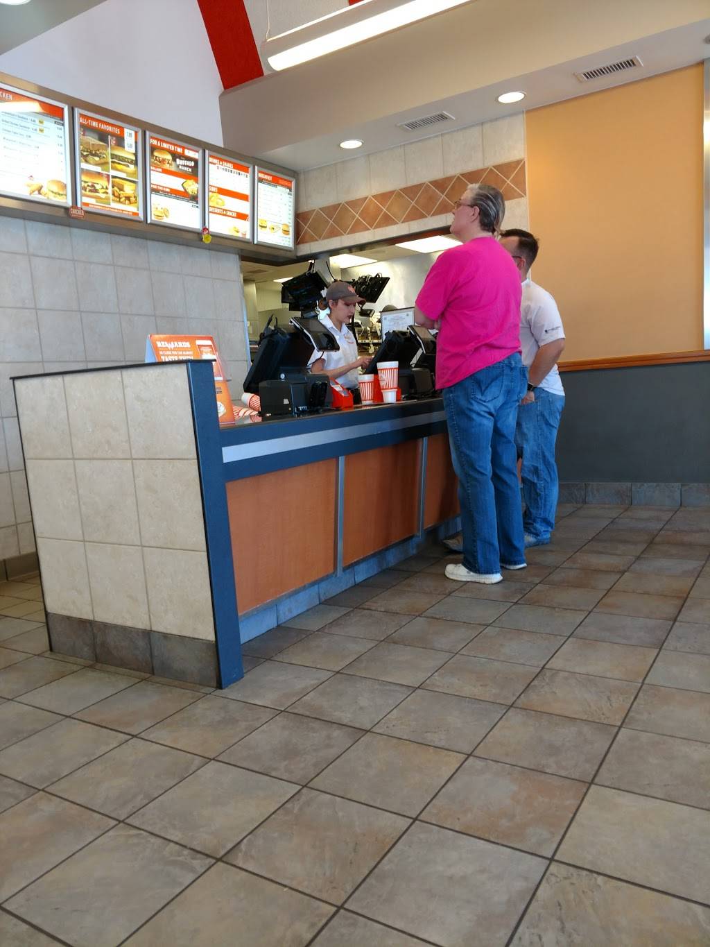 Whataburger | restaurant | 7057 S Desert Blvd, Canutillo, TX 79835, USA | 9158772445 OR +1 915-877-2445