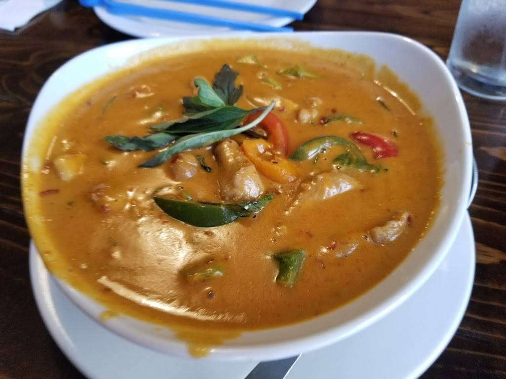 Pan Tang | restaurant | 6841 Foothill Blvd, Tujunga, CA 91042, USA | 8184052470 OR +1 818-405-2470