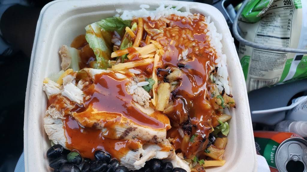 Tropical Smoothie Cafe | restaurant | 22905 Michigan Ave, Dearborn, MI 48124, USA | 3137246216 OR +1 313-724-6216