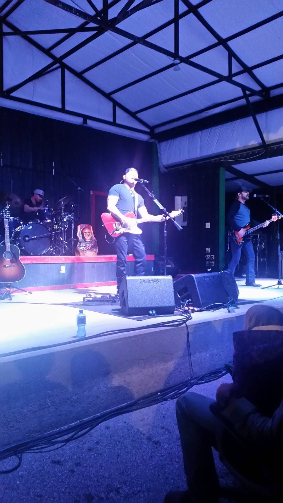 Whiskey River Sports Bar & Grill | restaurant | 7519 US-82, Gainesville, TX 76240, USA | 9402059555 OR +1 940-205-9555