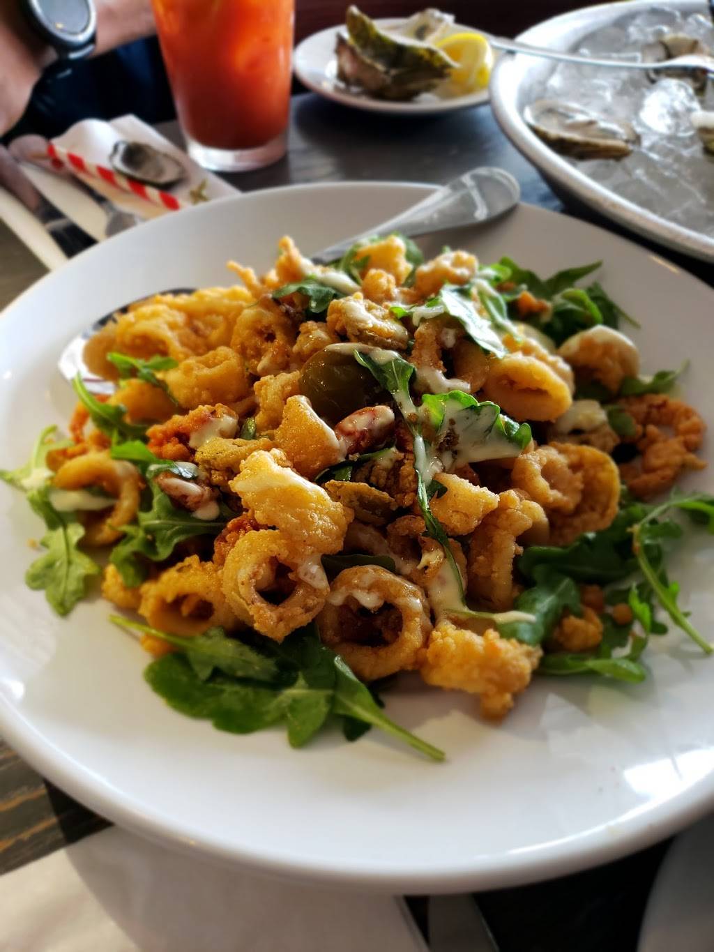 Matunuck Oyster Bar | restaurant | 618-500 Succotash Rd, South Kingstown, RI 02879, USA | 4037834202 OR +1 403-783-4202