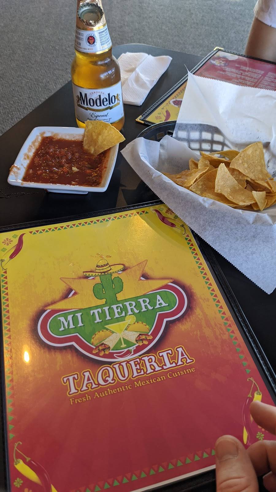 Mi Tierra Taqueria | restaurant | 1251 Baseline Rd #150, Roseville, CA 95747, USA | 9167717077 OR +1 916-771-7077