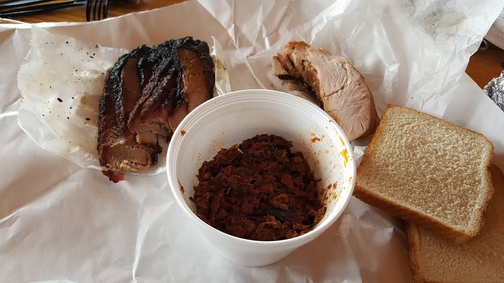 Rudys "Country Store" and Bar-B-Q | restaurant | 3450 Chautauqua Ave, Norman, OK 73072, USA | 4053070552 OR +1 405-307-0552