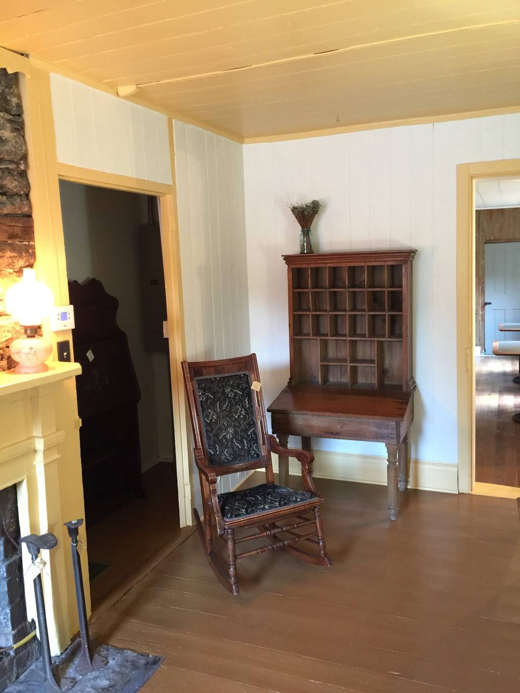 The Martindale House | restaurant | 19038 75 Main St, Metamora, IN 47030, USA | 7653096913 OR +1 765-309-6913